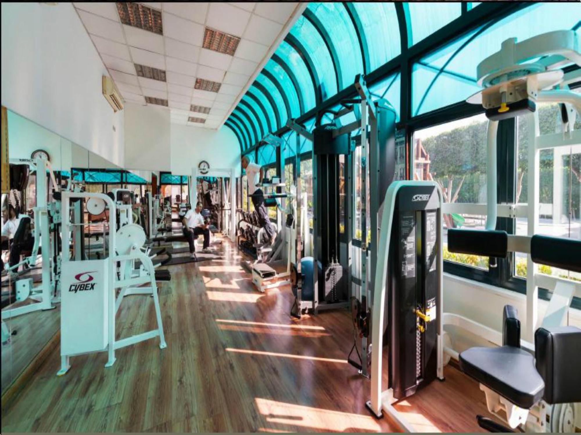 开罗艾尔萨拉姆协和酒店 设施 照片 The gym at the Hong Kong Country Club